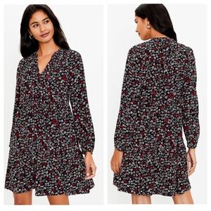 LOFT Heart Tie Neck Swing Dress in Black Sz. Small